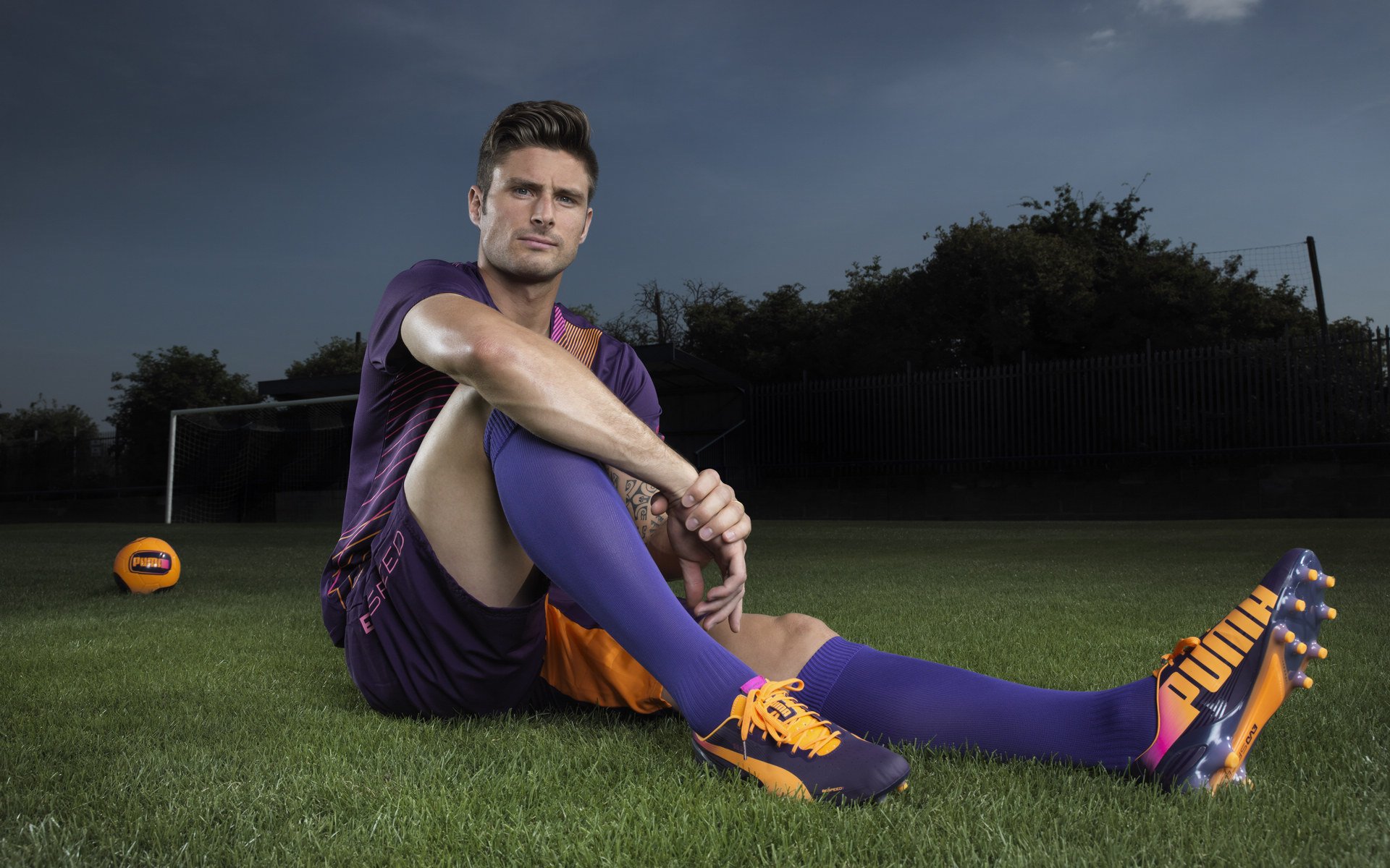 科斯赛场表现引发观众热议，科斯又名科斯姆