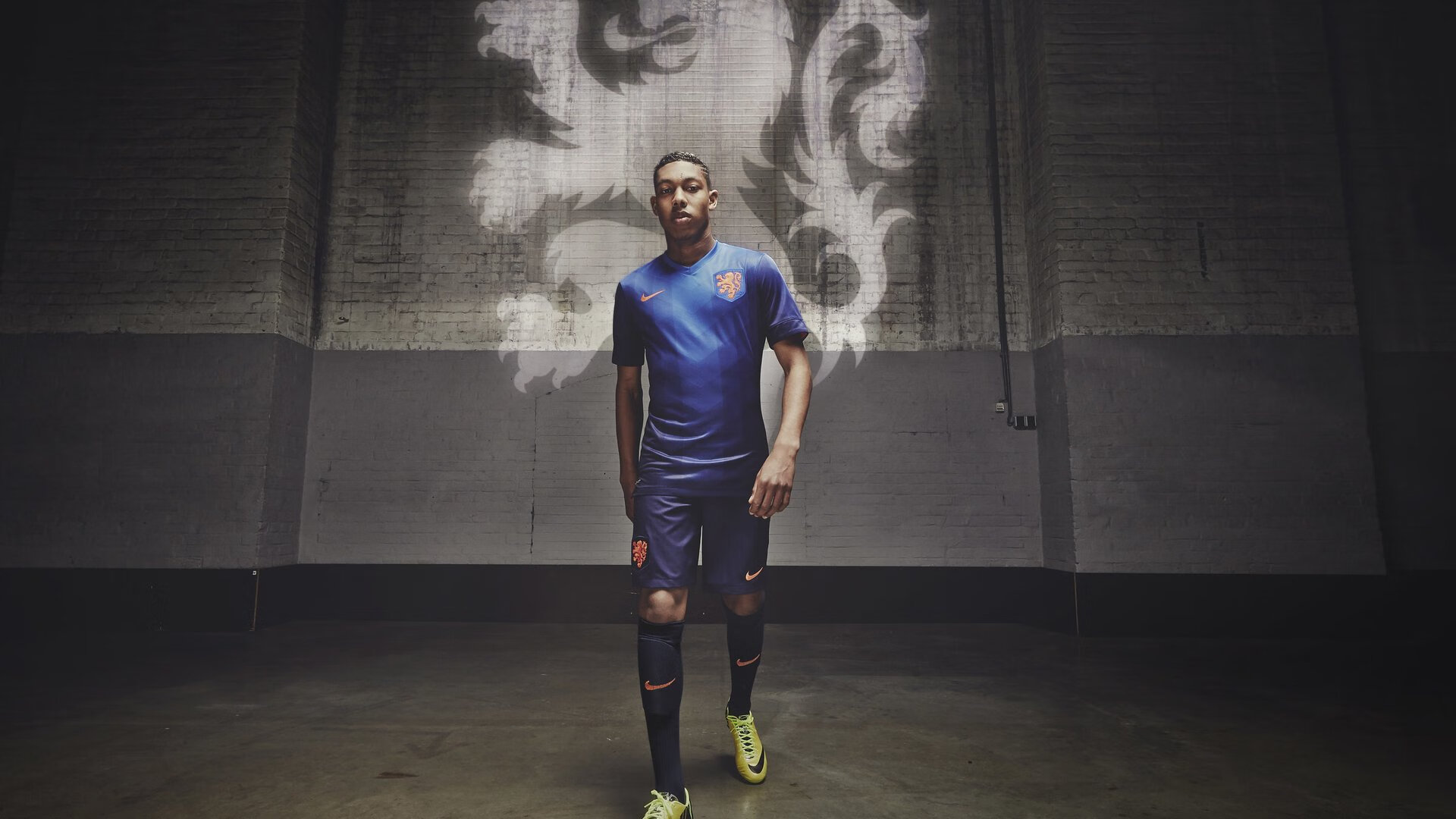 道格拉斯决赛中展现卓越耐力,道格拉斯a